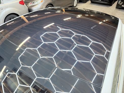 Used 2018 Tesla Model 3 Long Range image 5