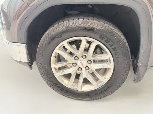 Certified 2019 GMC Sierra 1500 SLT w/ SLT Premium Plus Package AWD/4WD image 26