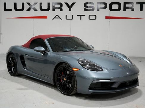 Used 2025 Porsche 718 Boxster GTS image 8