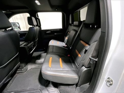 Used 2024 GMC Sierra 2500 AT4 w/ AT4 Premium Plus Package AWD/4WD image 24