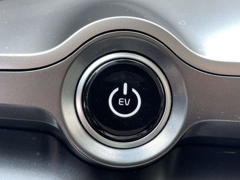Used 2024 Kia EV6 Wind AWD/4WD image 23
