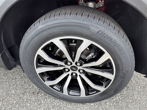 Used 2022 Ford Explorer ST-Line w/ Class IV Trailer Tow Package image 21