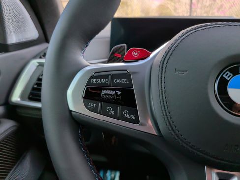 Used 2026 BMW X5 M Competition w/ Executive Package image 25