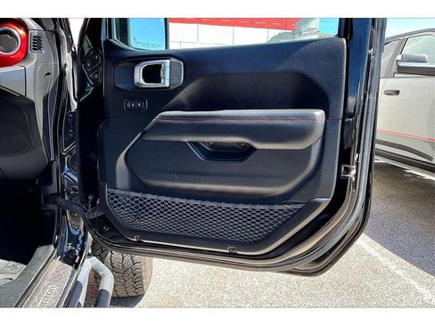 Used 2020 Jeep Gladiator Rubicon AWD/4WD image 20