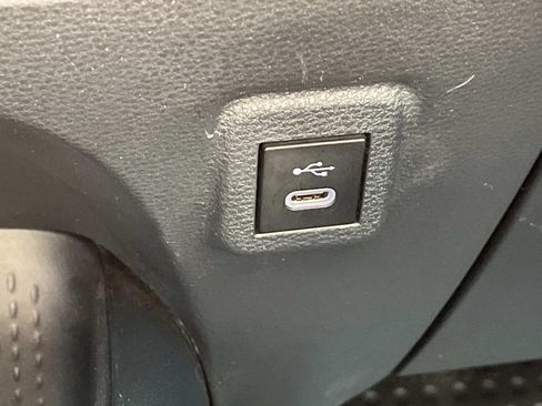 Used 2024 Toyota Corolla LE FWD image 29