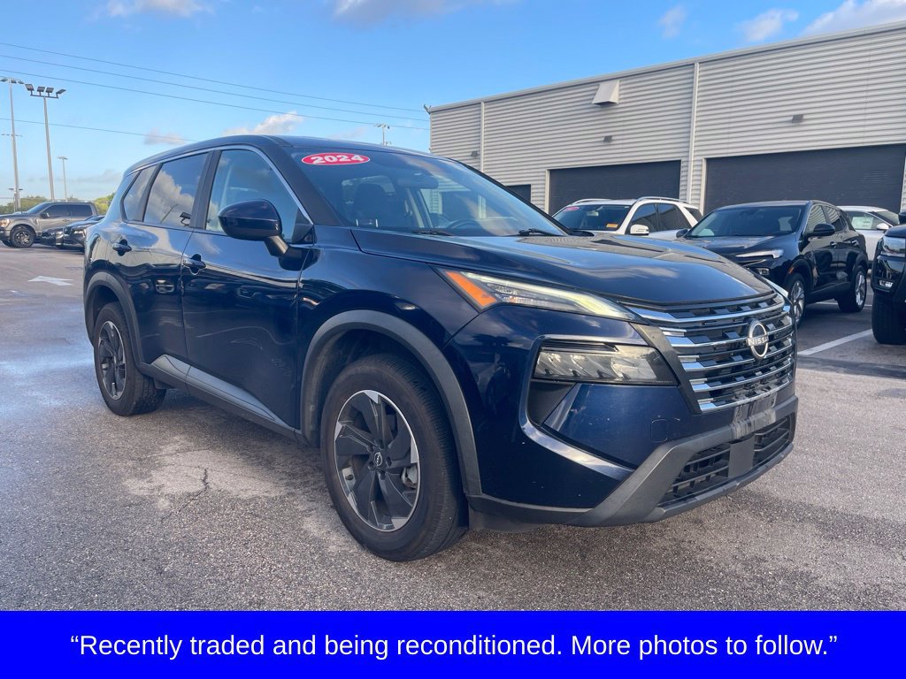 Certified 2024 Nissan Rogue SV AWD/4WD image 1