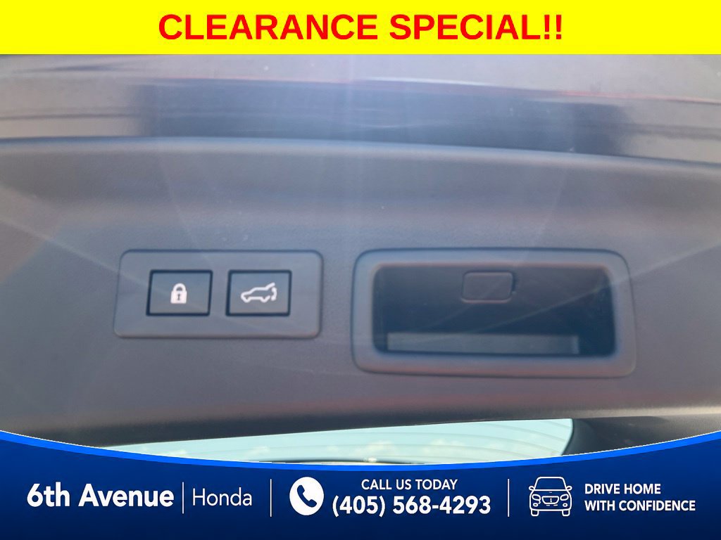 Used 2025 Subaru Forester Premium AWD/4WD image 18