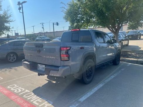 Certified 2022 Nissan Frontier PRO-4X w/ Pro-4X Premium Package AWD/4WD image 3