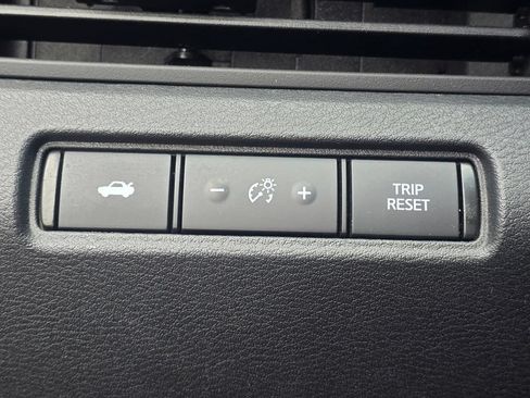 Used 2020 Nissan Altima 2.5 SR FWD image 27