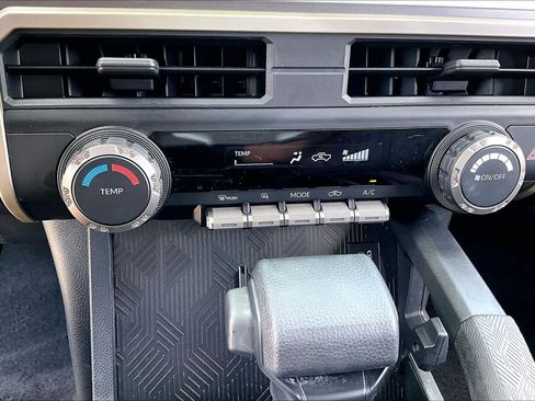 Used 2024 Toyota Tacoma SR5 RWD image 33