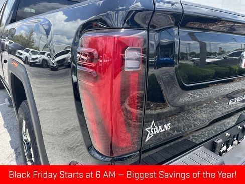 New 2025 GMC Sierra 2500 Denali w/ Denali Reserve Package image 11