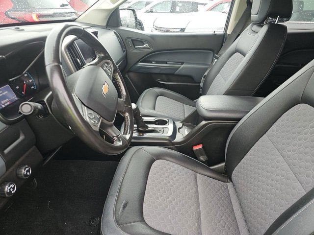Used 2019 Chevrolet Colorado Z71 AWD/4WD image 9