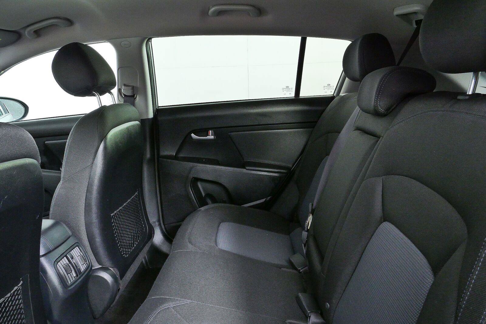 Used 2016 Kia Sportage LX FWD image 17
