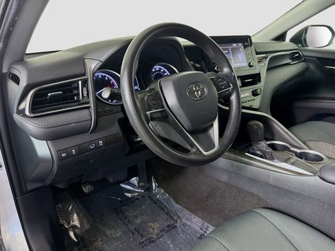 Used 2022 Toyota Camry LE image 22