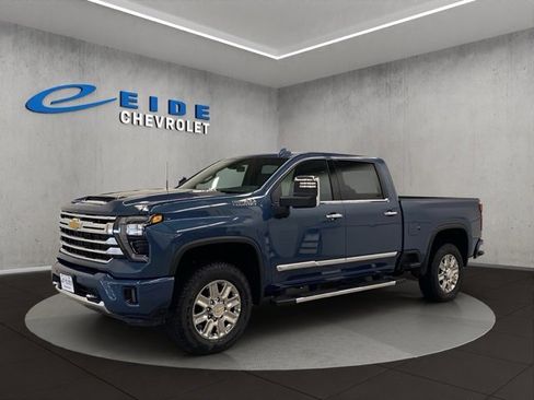 New 2026 Chevrolet Silverado 2500 High Country w/ Z71 Off-Road Package image 7