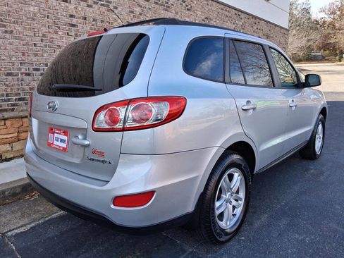 Used 2011 Hyundai Santa Fe GLS image 5