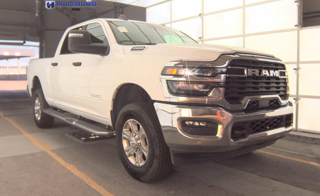 Used 2026 RAM 2500 Big Horn AWD/4WD image 1