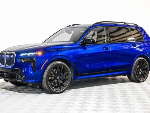 Used 2025 BMW X7 M60i image 16