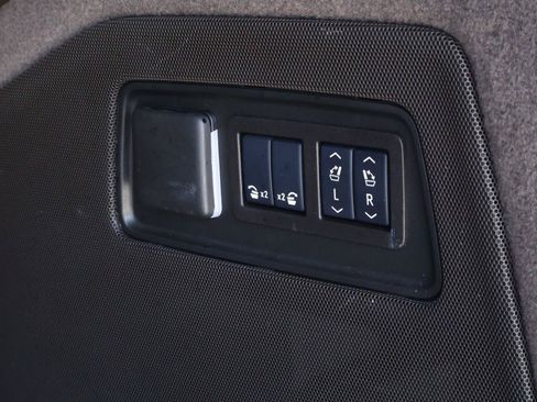 Certified 2025 Cadillac Escalade Premium Luxury w/ LPO, Floor Liner Package RWD image 30