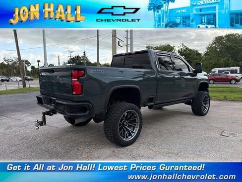 Used 2025 Chevrolet Silverado 2500 LTZ w/ Trail Boss Package AWD/4WD image 12