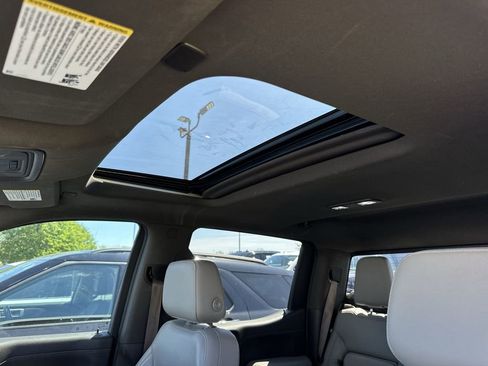 Used 2019 GMC Sierra 1500 SLT w/ SLT Premium Plus Package image 14