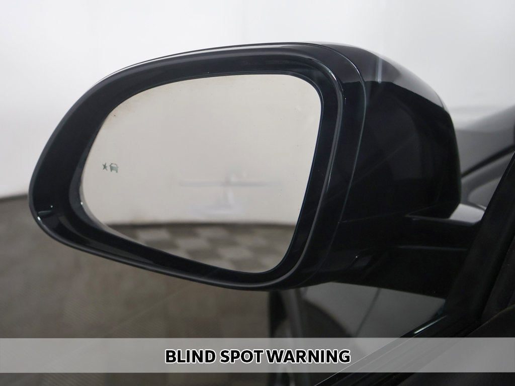 Used 2023 Chevrolet Bolt EUV Premier w/ Sun & Sound Package FWD image 9