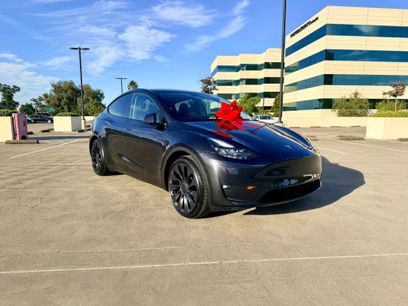 Used 2024 Tesla Model Y 2WD
