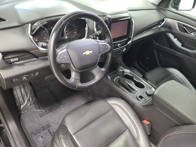 Used 2019 Chevrolet Traverse LT w/ LT Premium Package AWD/4WD image 24