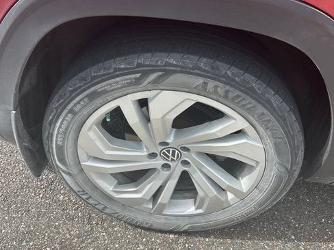 Used 2022 Volkswagen Atlas SE AWD/4WD image 6
