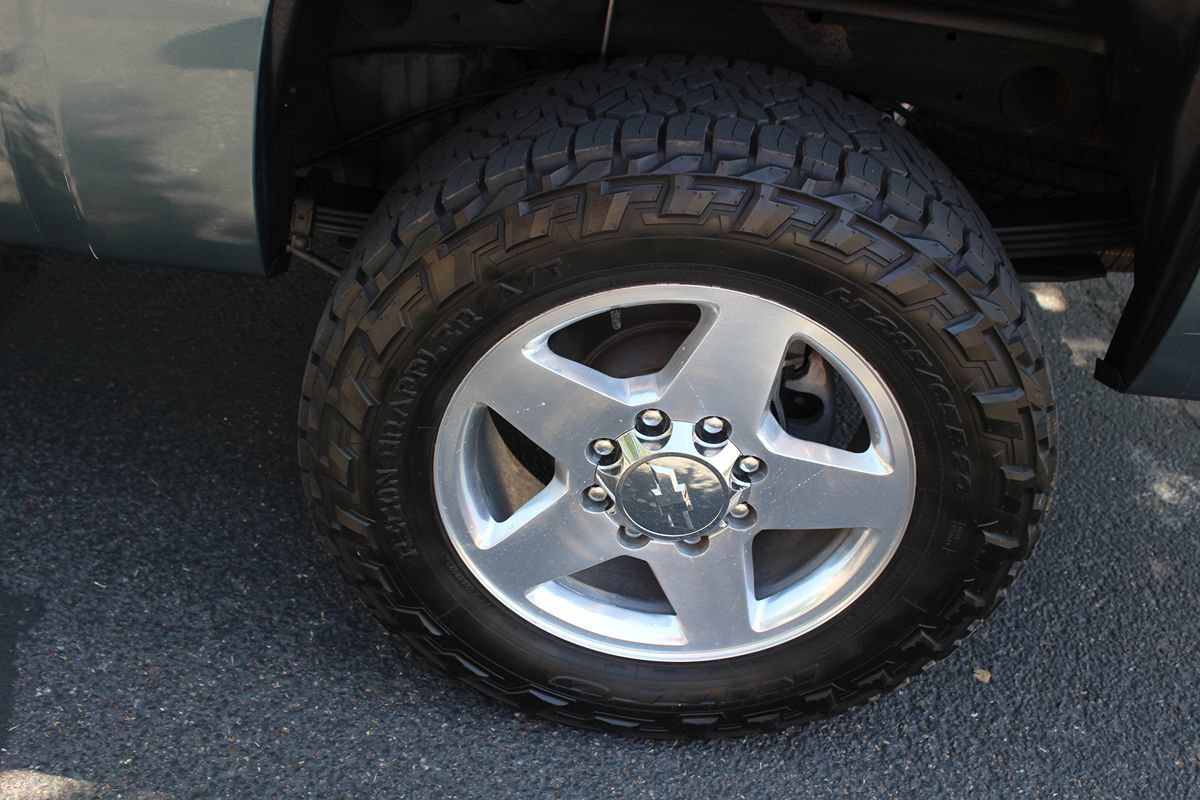 Used 2013 Chevrolet Silverado 2500 LTZ w/ LTZ Plus Package AWD/4WD image 55