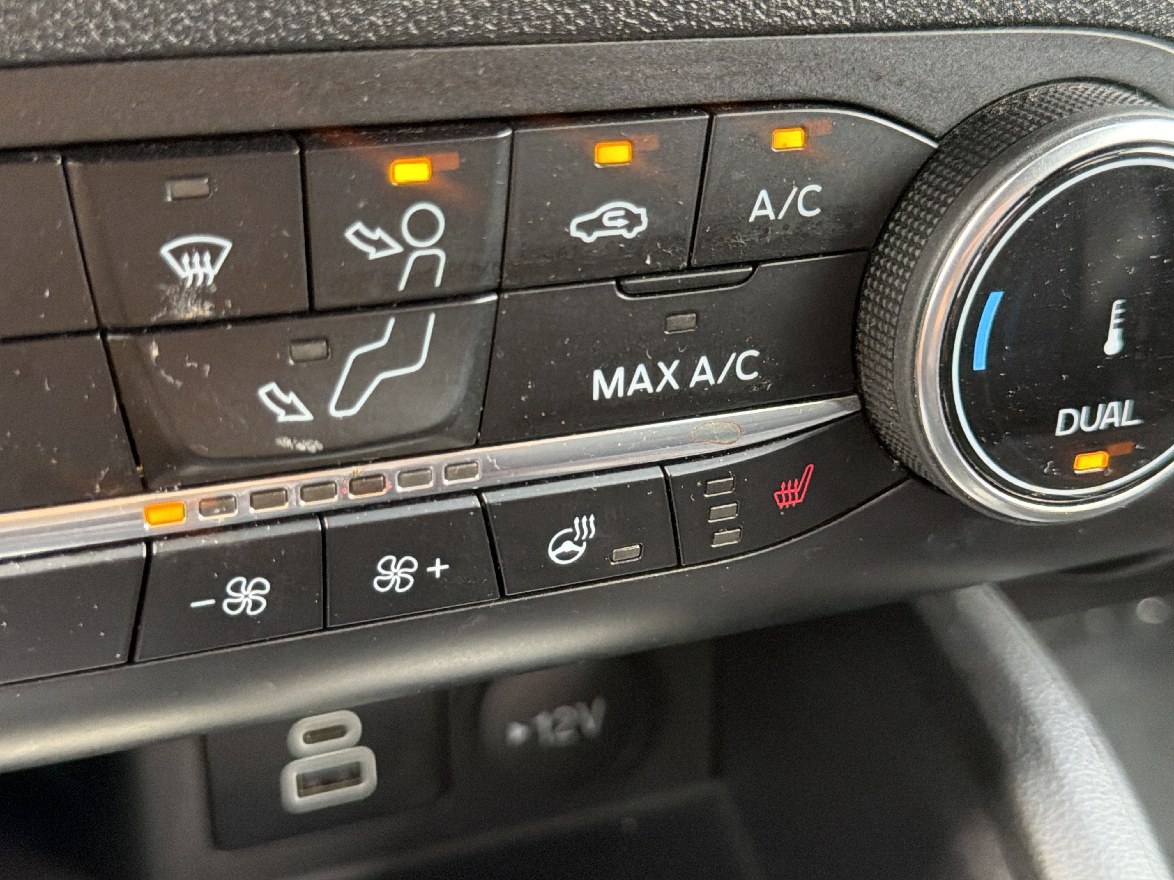 Used 2024 Ford Escape ST-Line AWD/4WD image 28