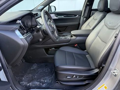 New 2026 Cadillac XT5 Premium Luxury w/ Driver Assist Package image 11
