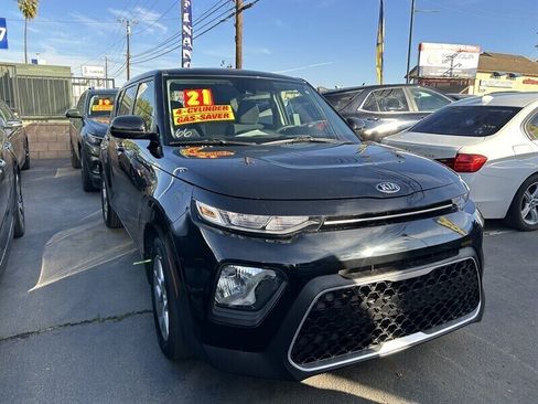 Used 2021 Kia Soul S FWD image 34