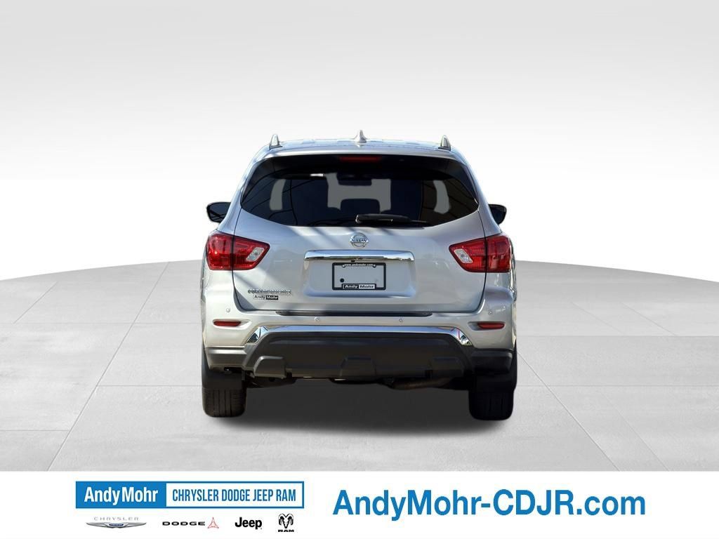 Used 2020 Nissan Pathfinder S FWD image 6