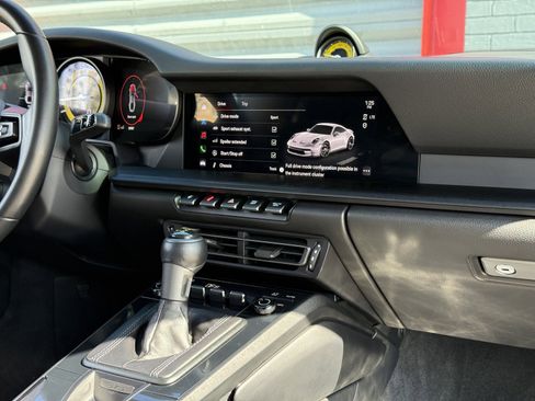 Used 2022 Porsche 911 GT3 image 24