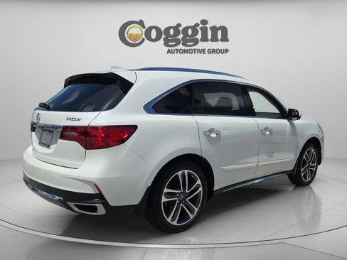 Used 2017 Acura MDX FWD w/ Advance Package image 5