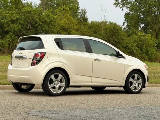 Used 2013 Chevrolet Sonic LTZ FWD image 40