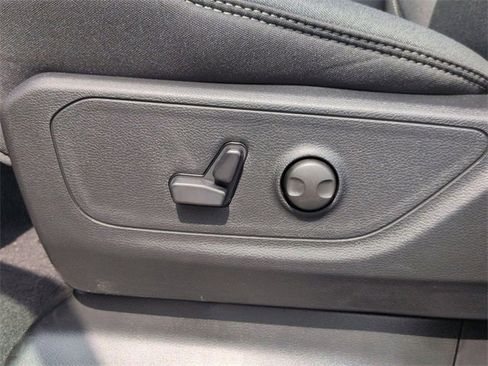 New 2026 RAM 1500 Big Horn image 13