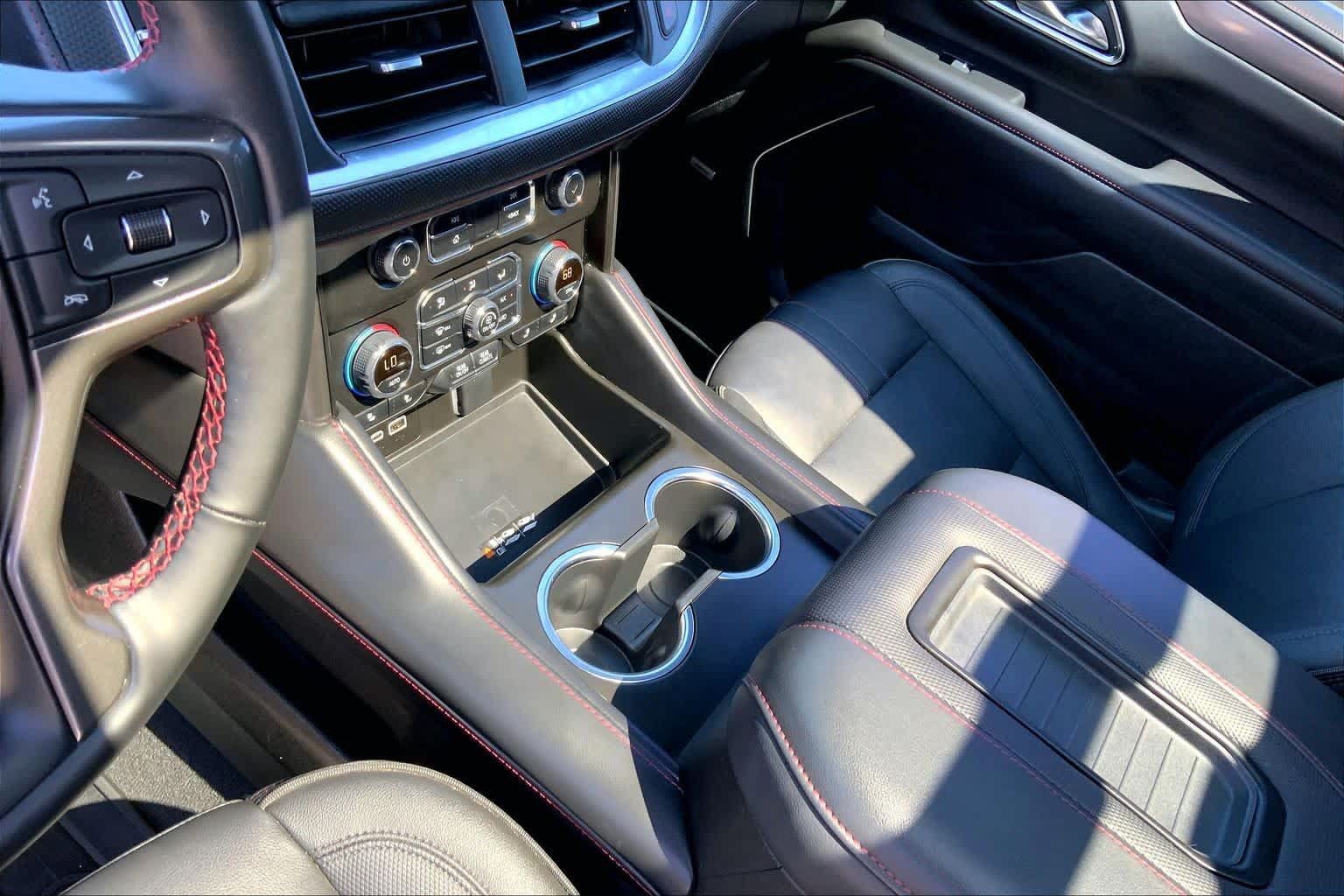 Used 2024 Chevrolet Tahoe RST w/ Luxury Package RWD image 15