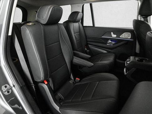 Used 2026 Mercedes-Benz GLS 450 4MATIC w/ AMG Line Exterior image 22