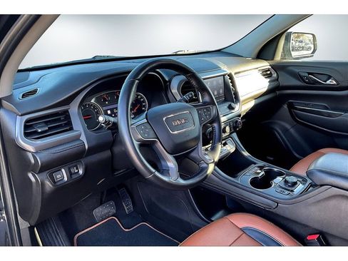 Used 2020 GMC Acadia AT4 image 16