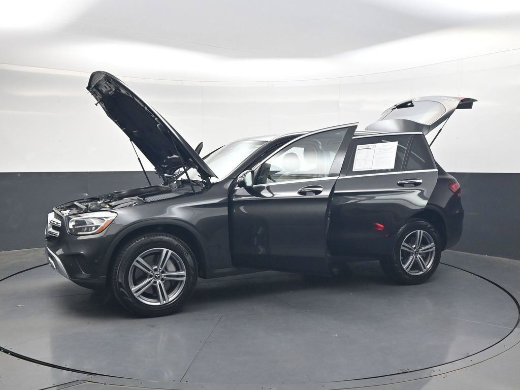 Used 2022 Mercedes-Benz GLC 300 4MATIC w/ Driver Assistance Package image 50