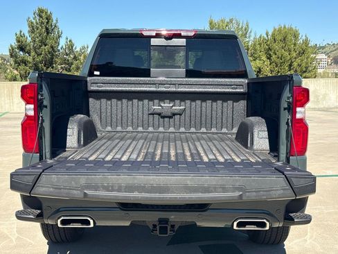 New 2026 Chevrolet Silverado 1500 High Country image 9