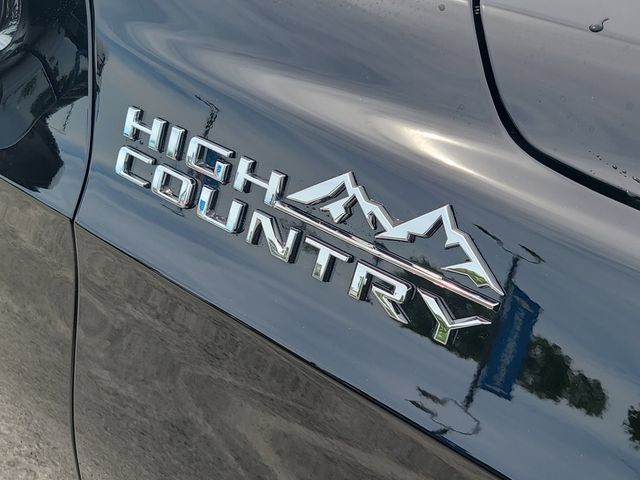 New 2026 Chevrolet Tahoe High Country w/ Sun And Tow Package RWD image 34