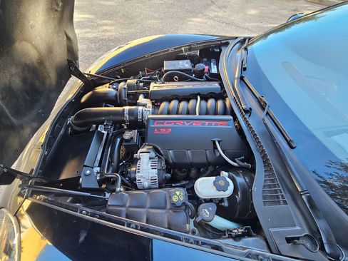 Used 2013 Chevrolet Corvette Convertible 2D w/ 2LT Preferred Equipment Group image 23