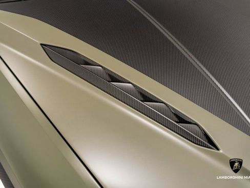 Used 2024 Lamborghini Urus Performante image 5