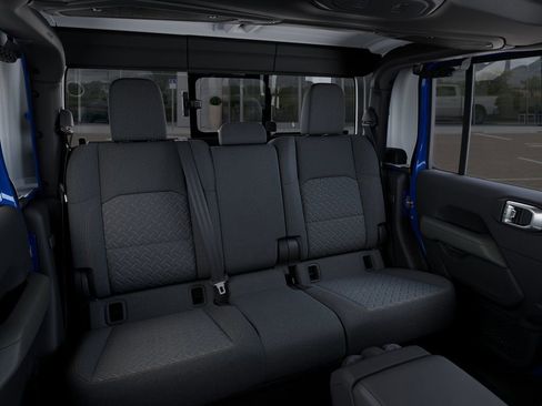 New 2025 Jeep Gladiator Mojave w/ Convenience Group image 15