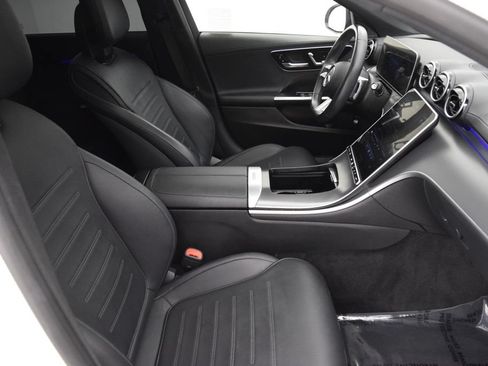 Used 2024 Mercedes-Benz C 300 Sedan image 16