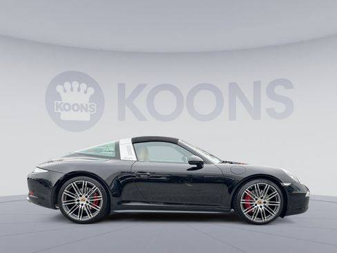 Used 2015 Porsche 911 Targa 4S image 8