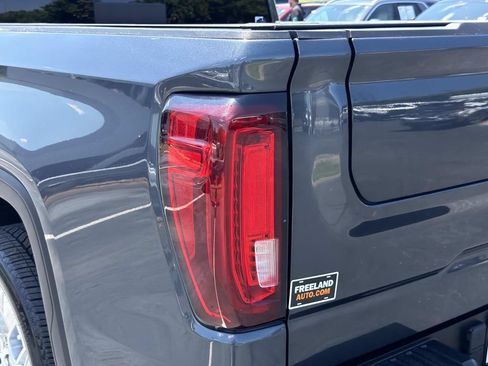Used 2021 GMC Sierra 1500 Denali w/ Denali Ultimate Package AWD/4WD image 12
